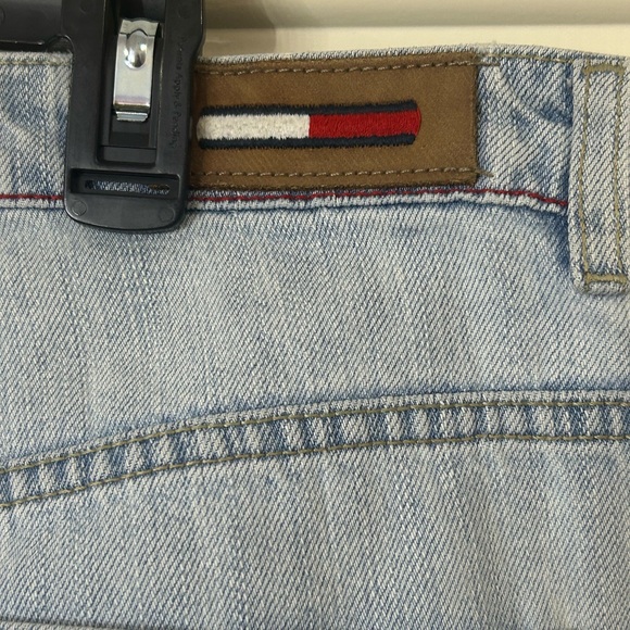 Vintage Tommy Hilfiger Jeans Women’s Size 17x32 Light Wash - Picture 4 of 10